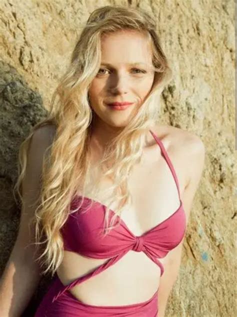 Emma Bell Bikini Pictures Bikini Photos Bell Pictures Celebrity