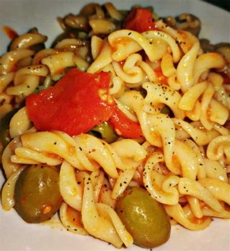 Ricetta Gustosa Fusilli Alla Mediterranea Viviamo La Calabria