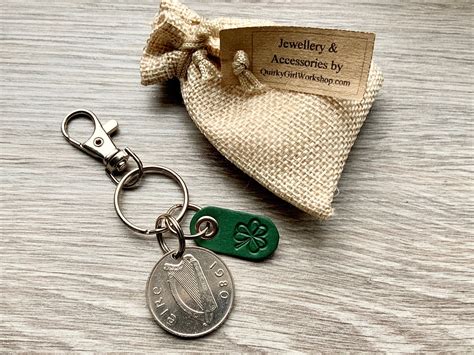 Irish Coin And Green Shamrock Key Chain Or Clip Celtic Ireland Keyring