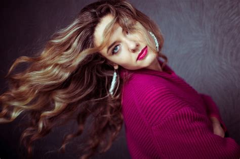 Premium Photo Adult Closeup Studio Makeup Blonde