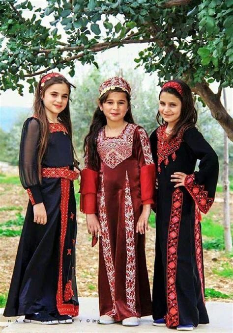 Revista Palestina Digital Noviembre 2015 Ropa Tradicional Vestidos