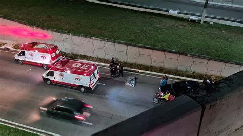 Motociclista Morre Ap S Bater Em Mureta E Cair De Cima De Viaduto Em