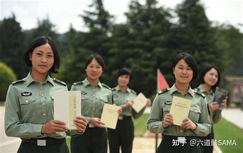 女大学生在校期间当兵和大学毕业后当兵，有哪些利弊？ 知乎