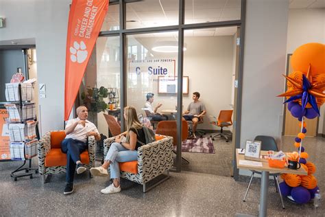 The C-Suite expands new opportunities for Clemson Business students ...