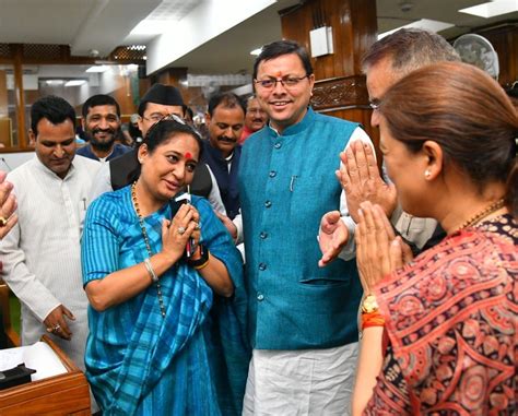 उत्तराखंड विधानसभा ने रचा इतिहास ऋतु भूषण खंडूड़ी राज्य की पहली महिला विधानसभा अध्यक्ष बनीं