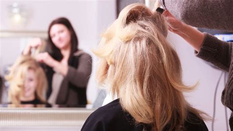 Reasons To Get Your Hair Done By A Professional Stylist Ump Paris