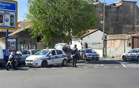 Viabilità controlli della polizia municipale raffica di multe