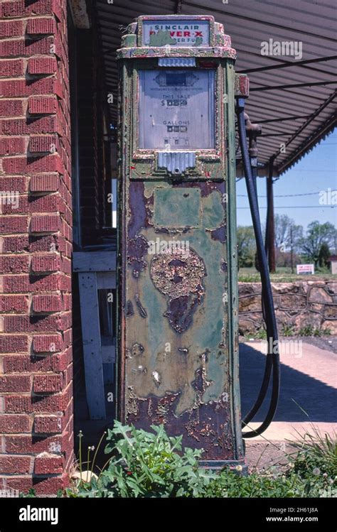 Sinclair Gas Pump Frontal View Rt 49 Haw River North Carolina Ca