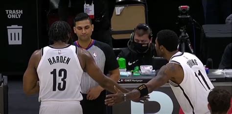 La Nba Fait Face Une P Nurie D Arbitres Cause Du Covid Qui Est