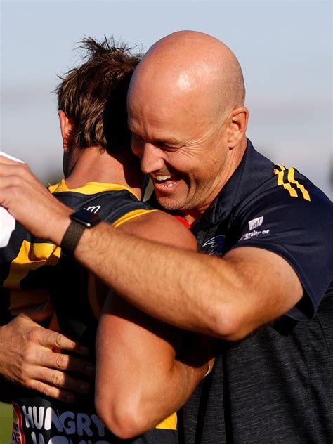 AFL News Adelaide Crows Coach Matthew Nicks Punched In Head By Neo