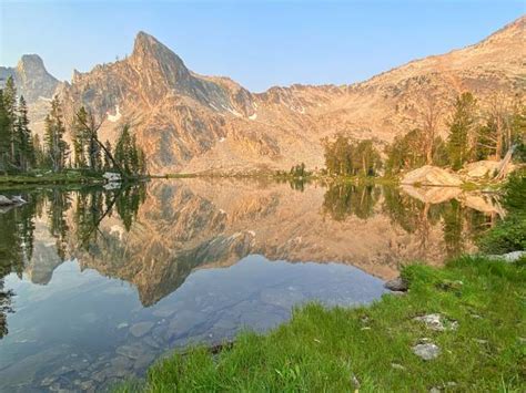 100+ Alice Lake Sawtooth Wilderness Photos Stock Photos, Pictures ...