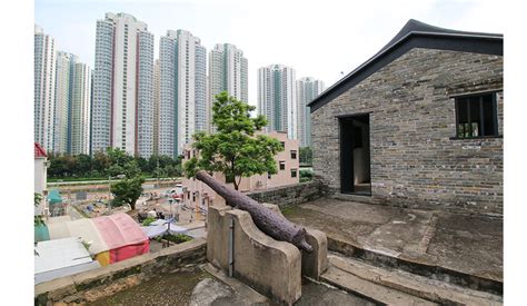 Tung Chung Fort - Around DB