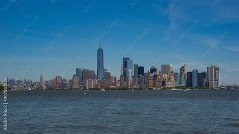 One World Trade Center and Downtown Manhattan Skyline Stock Photo | Adobe Stock