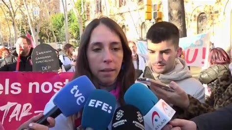 Enfermeras De Catalu A Retoman Las Movilizaciones Para Exigir Mejoras