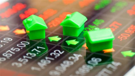 7 Tips For Real Estate Investors To Survive A Housing Market Correction