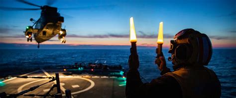 DVIDS - Images - USS Porter Conducts Flight Operations [Image 5 of 8]