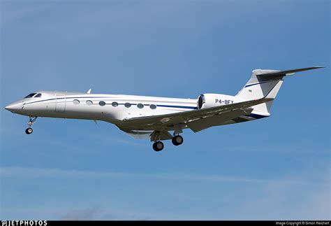 P4 Bfy Gulfstream G550 Best Fly Simon Reichert Jetphotos