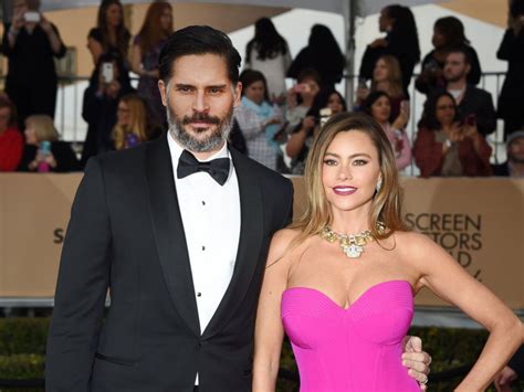 Why Sofia Vergara Didn't Bring Her Husband to the Oscars - ABC News