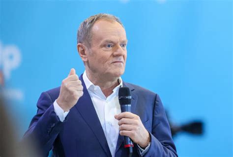 Tusk pozywa TVP Powodem wymierzony w jego pierś celownik naTemat pl