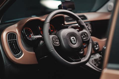 Nuova Fiat Panda Trussardi La Prima Luxury Panda” Gruppo Emmeciauto