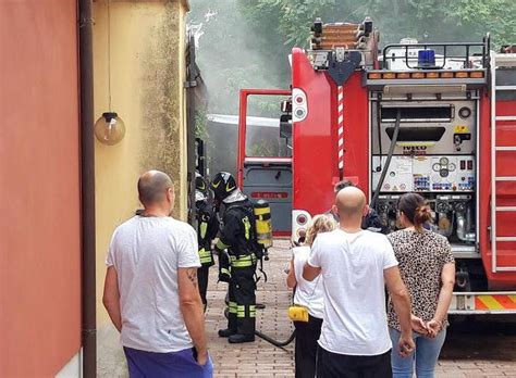 Principio Dincendio Al Ristorante Pas Part I Vigili Evitano Il Peggio