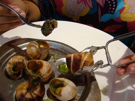 Escargot A Famous French Delicacy Recette Magazine