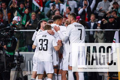 Fu Ball Ecl Legia Warschau Zrinjski Mostar Warszawa