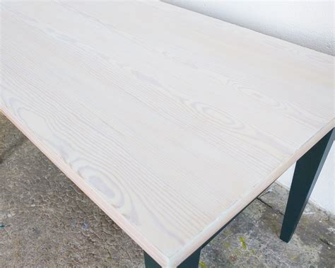 Pine Coffee Table Makeover | Oh My Sander