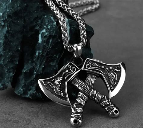 Collar Doble Hachas Vikingas Viking Axe Valentía y Fuerza Acero