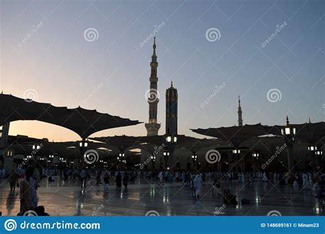 Proph Te Muhammad Mosque In Madinah Al Masjid An Nabavi Grande Mosqu E