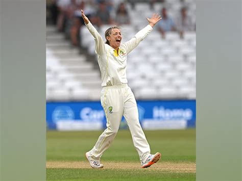 Australia opener Beth Mooney lauds Ashleigh Gardner for her performance ...