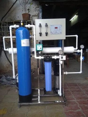 Frp Lph Industrial Ro Plant Ro Capacity Liter Hour At