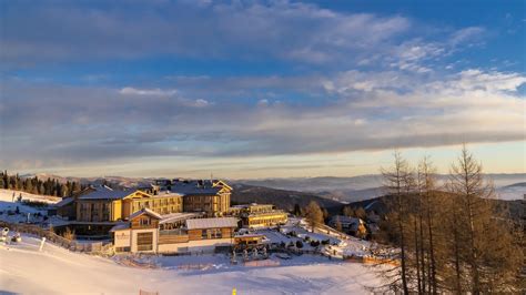 Hotel Feuerberg Gerlitzen Alpe - YouTube