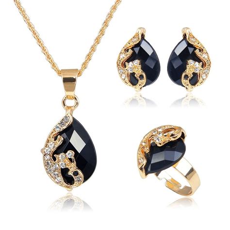 Buy Fashion Crystal Jewelry Set 18 K Gold Plated Jewelry Weddings Dubai