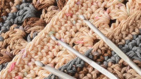 Comment Faire DES GRANNYS FLEURS EN RELIEF Au Crochet Tuto