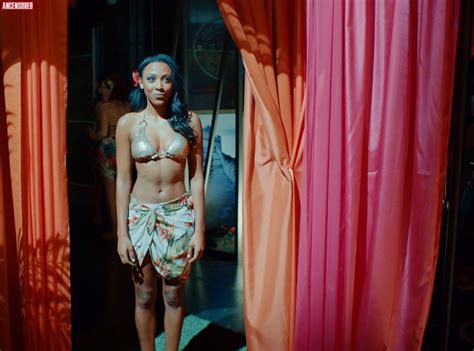 Meagan Holder Nude Pics Seite 1