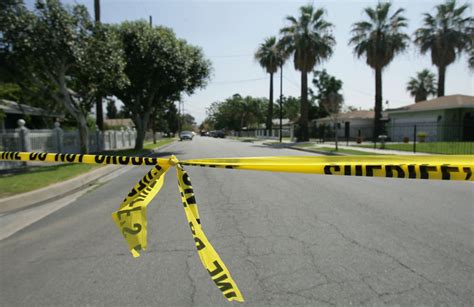 Shooting Victim Found Dead At Pico Rivera Strip Mall Whittier Daily News