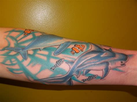 Cute Tattoo Pictures: Shark tattoos