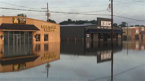 Louisiana Flood Worst Us Disaster Since Hurricane Sandy Red Cross