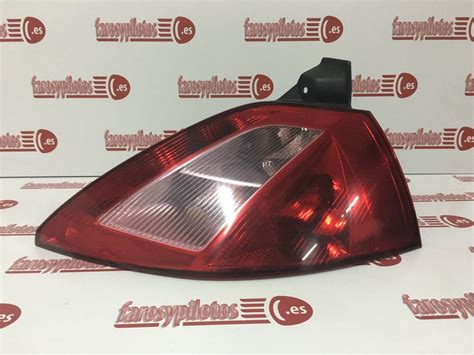 Piloto Trasero Derecho Renault Megane II 2002 2006 Faros Y Pilotos