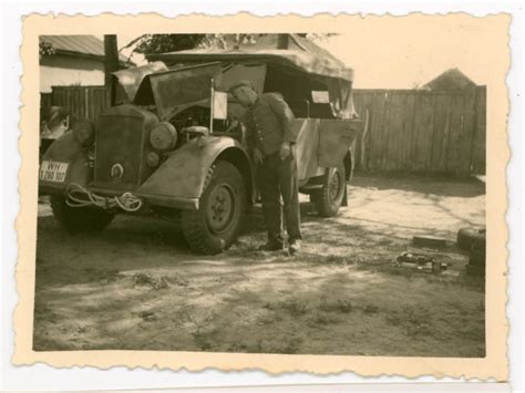 Foto Sd Kfz Gd K Belwagen Gro Deutschland Fahne Postimages