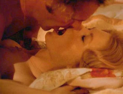 Naked Unknown In A Scream In The Streets