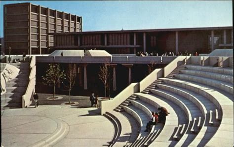 Open Air Amphitheatre Chicago Circle Campus University of Illinois