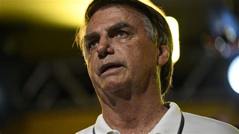 Bolsonaro Cita Trump E Insinua Que Lula E STF Querem Facilitar Seu