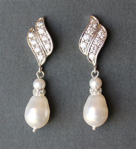 Crystal And Pearl Drop Bridal Earrings Bridal Earrings Etsy