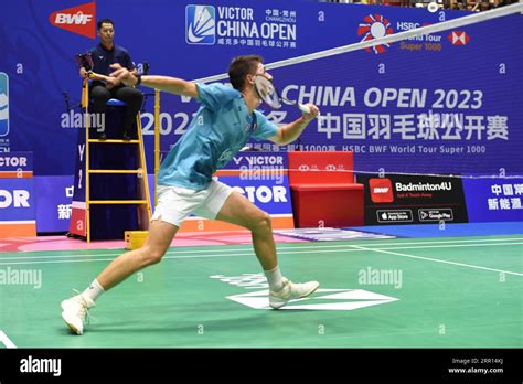 Singaporean Badminton Player Loh Kean Yew Defeats French Badminton