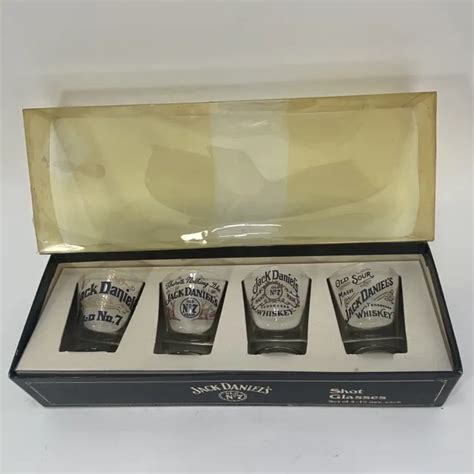 Set Of Four Vintage Jack Daniels Whiskey Shot Glass In Original Box £33 68 Picclick Uk