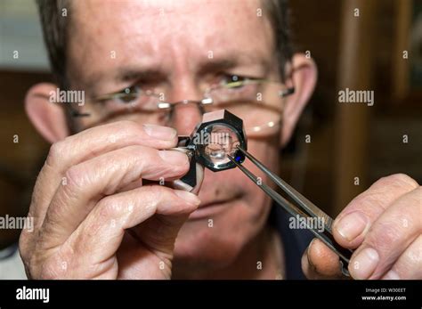 Gem Cutter Hi Res Stock Photography And Images Alamy