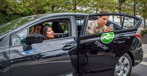 Public Transportation in Chicago Guide