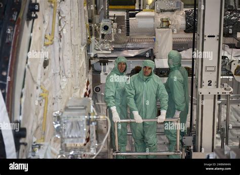 Cape Canaveral Fla In Orbiter Processing Facility At Nasa S